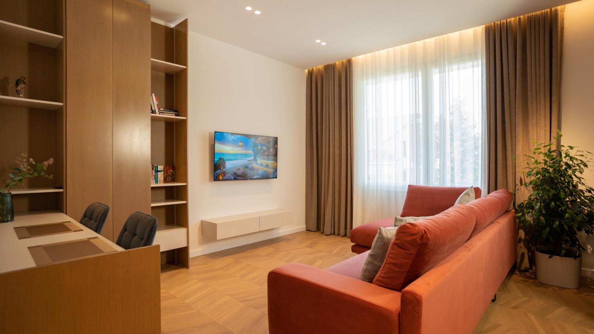 Albani's Aparthotel *